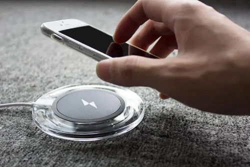 Ultime notizie aziendali su I prodotti per la ricarica senza fili rendono la vita conveniente ed efficiente