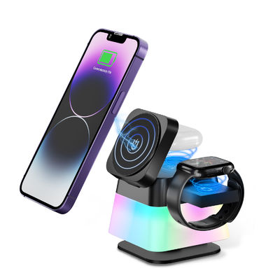 Caricabatterie senza fili a luce notturna per smartwatch con interfaccia di tipo C