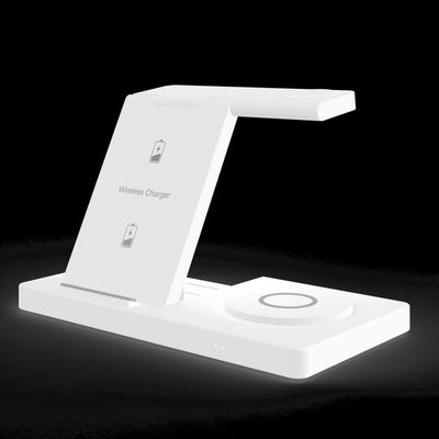 Buon prezzo Stazione di ricarica senza fili pieghevole per smartphone Auricolari Orologi 3W Orologio di ricarica 15W Uscita telefono personalizzato in linea