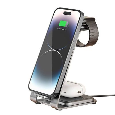Buon prezzo 15W Lega di alluminio 3 in 1 Sosta di ricarica wireless per dispositivi intelligenti in linea