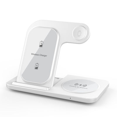 Buon prezzo Tipo C Interfaccia pieghevole 3 in 1 caricabatterie wireless Ricarica rapida per cellulari auricolari Iwatch in linea