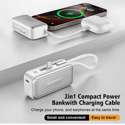 2025 Timess Nuovo efficiente 4800mah Mobile Phone Power Bank Mini Power Bank con doppia interfaccia di tipo C